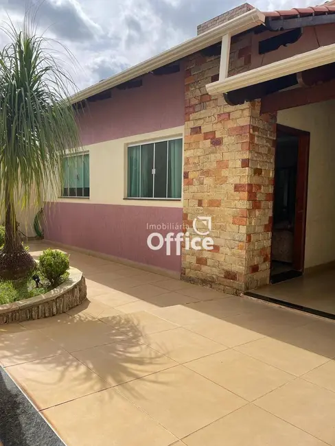 Foto 2 de Casa com 3 quartos à venda, 300m2 em Boa Vista, Anapolis - GO