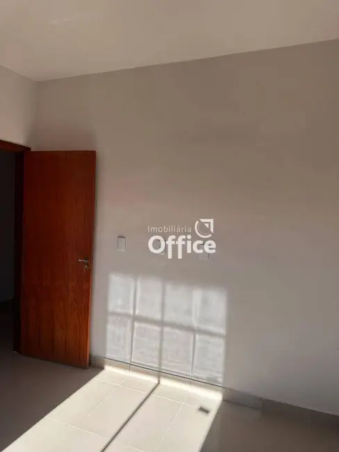 Casa com 2 quartos à venda, 150m2 em Anapolis - GO - imagem 8 Foto 8 de Casa com 2 quartos à venda, 150m2 em Anapolis - GO