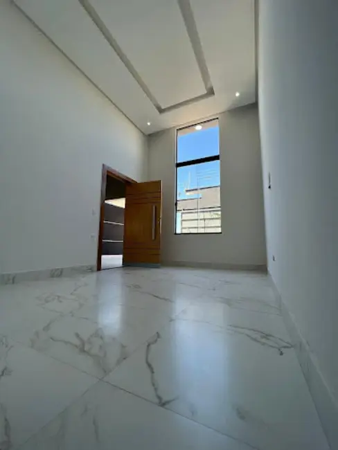 Foto 1 de Casa com 3 quartos à venda, 150m2 em Anapolis - GO