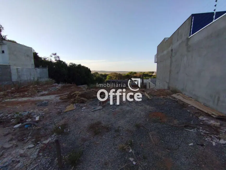 Foto 1 de Terreno / Lote à venda, 200m2 em Residencial Villa Bella, Anapolis - GO