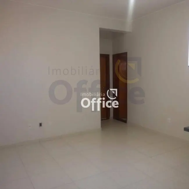 Foto 7 de Apartamento com 2 quartos para alugar, 50m2 em Maracananzinho, Anapolis - GO
