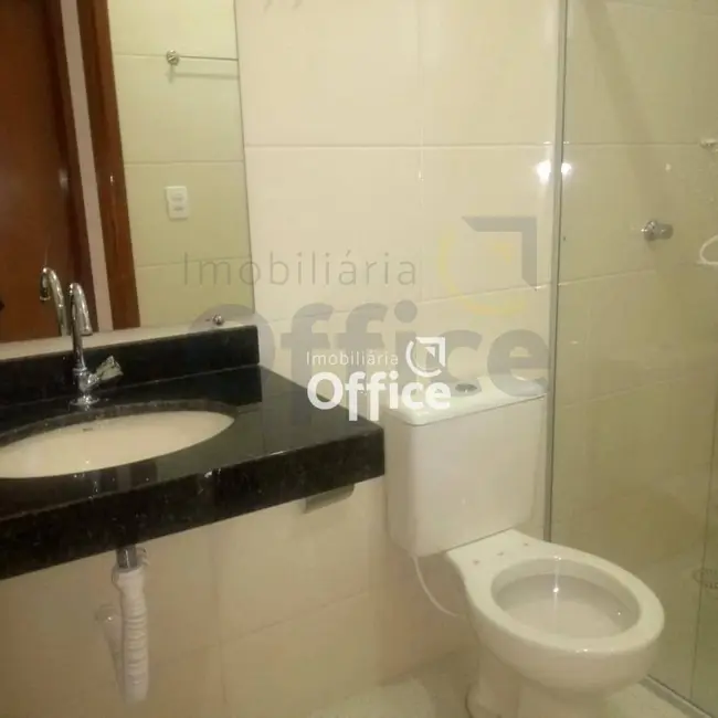 Foto 8 de Apartamento com 2 quartos para alugar, 50m2 em Maracananzinho, Anapolis - GO