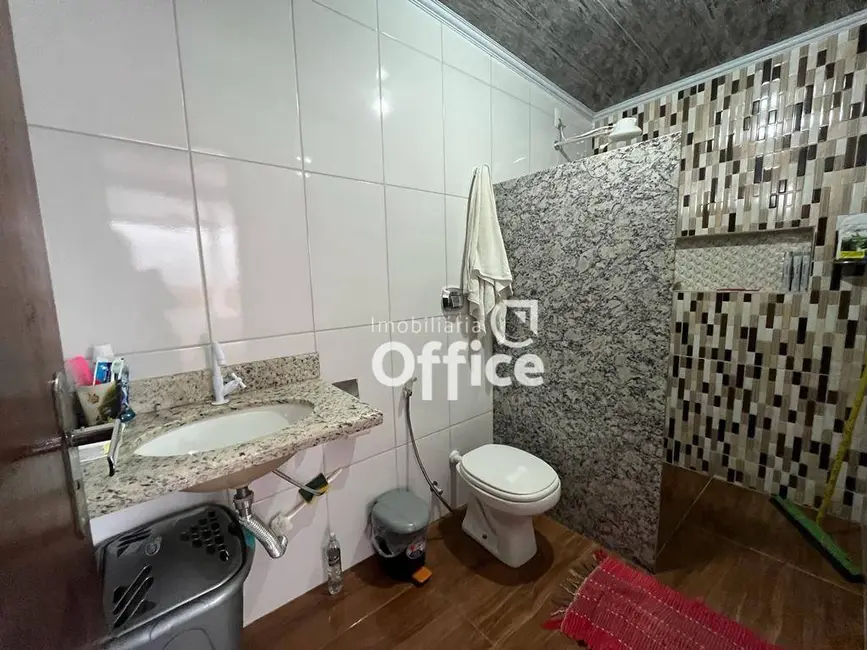 Casa com 2 quartos à venda, 200m2 em Jardim Itália, Anapolis - GO - imagem 7 Foto 7 de Casa com 2 quartos à venda, 200m2 em Jardim Itália, Anapolis - GO