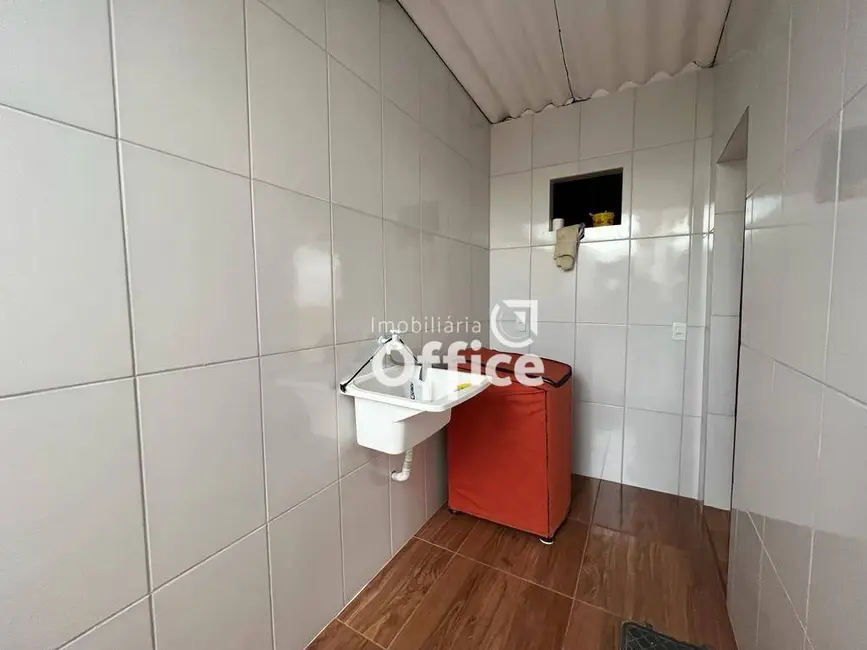 Casa com 2 quartos à venda, 200m2 em Jardim Itália, Anapolis - GO - imagem 6 Foto 6 de Casa com 2 quartos à venda, 200m2 em Jardim Itália, Anapolis - GO