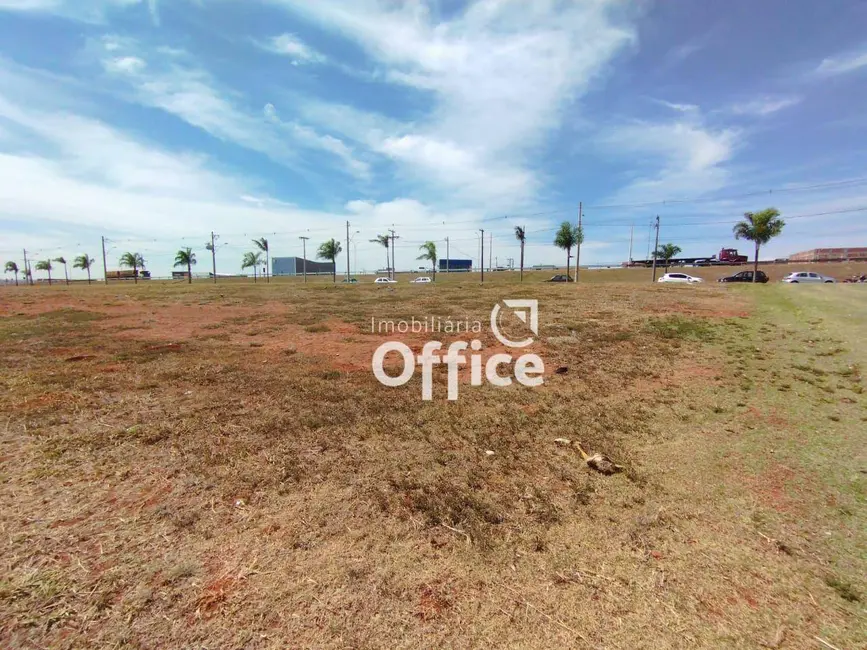 Foto 2 de Terreno / Lote à venda, 612m2 em Anapolis - GO
