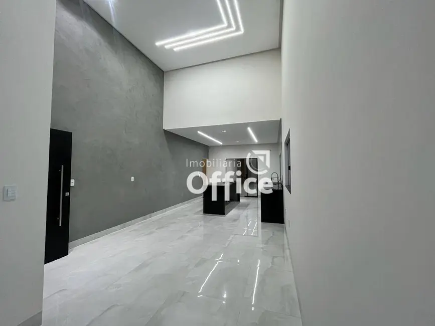 Foto 3 de Casa com 3 quartos à venda, 310m2 em Residencial Centenário, Anapolis - GO