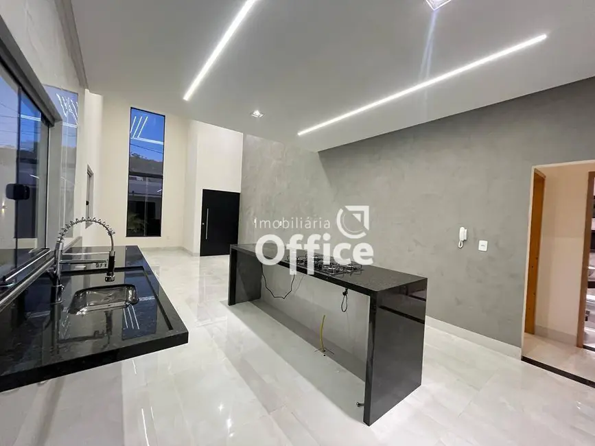 Foto 6 de Casa com 3 quartos à venda, 310m2 em Residencial Centenário, Anapolis - GO
