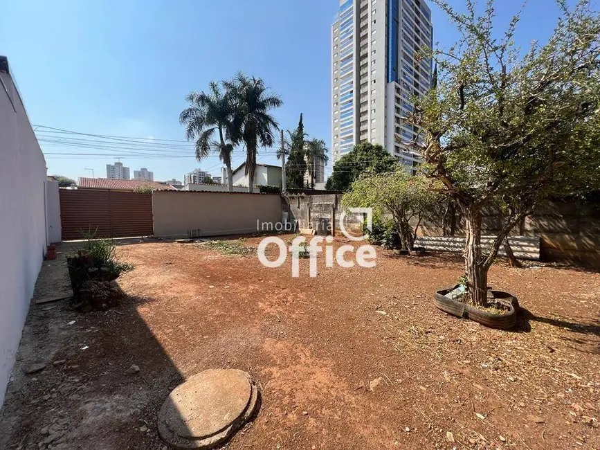 Foto 4 de Casa com 1 quarto para alugar, 300m2 em Jundiaí, Anapolis - GO