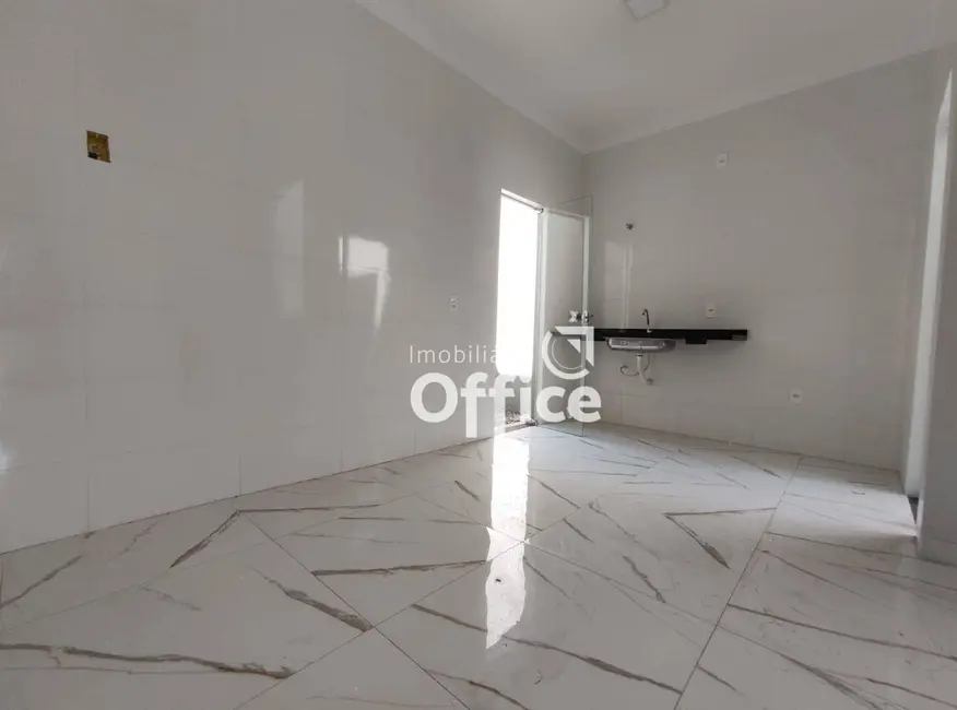 Casa com 3 quartos à venda, 150m2 em Jibran El Hadj, Anapolis - GO - imagem 6 Foto 6 de Casa com 3 quartos à venda, 150m2 em Jibran El Hadj, Anapolis - GO