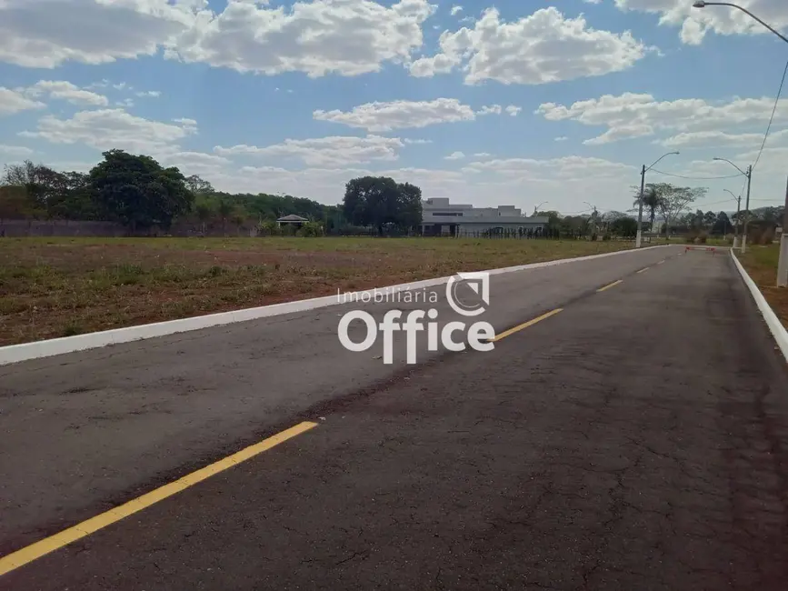 Foto 2 de Terreno / Lote à venda, 2000m2 em Jardim Santa Cecília, Anapolis - GO