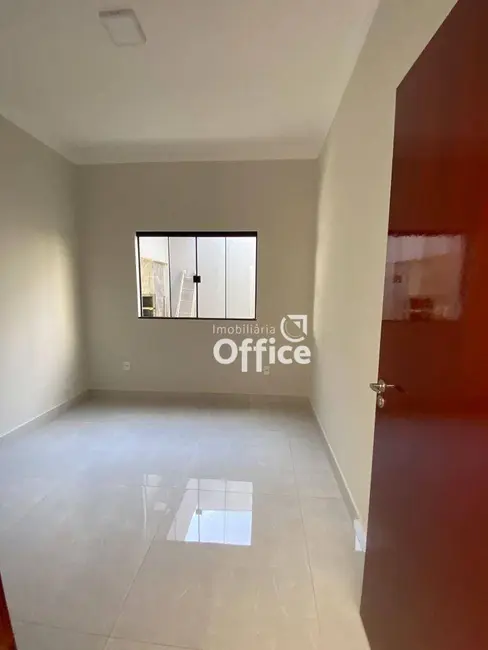 Casa com 3 quartos à venda, 157m2 em Residencial Cerejeiras, Anapolis - GO - imagem 4 Foto 4 de Casa com 3 quartos à venda, 157m2 em Residencial Cerejeiras, Anapolis - GO