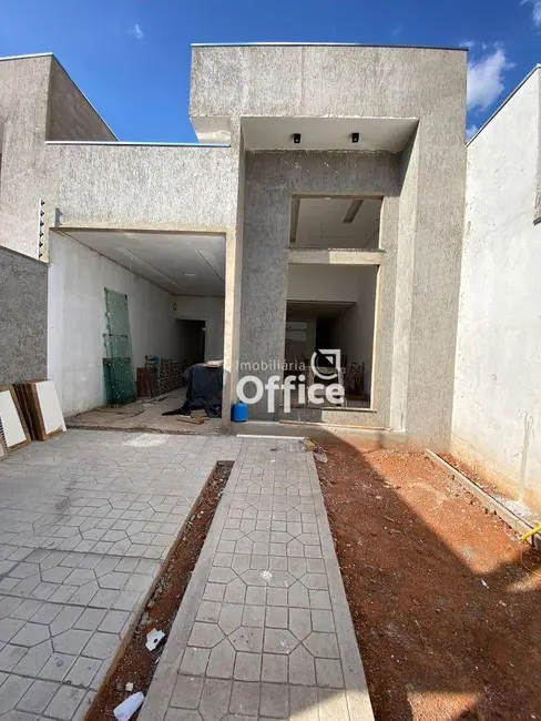 Foto 2 de Casa com 3 quartos à venda, 150m2 em Anapolis - GO