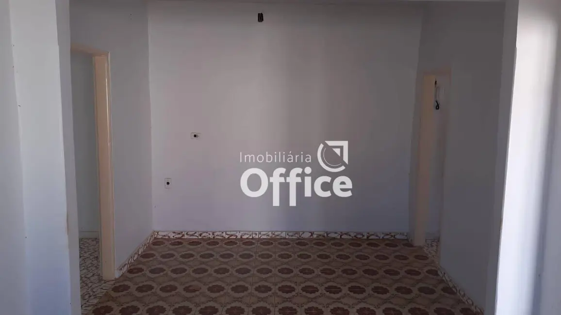 Foto 7 de Casa com 5 quartos à venda, 375m2 em Maracananzinho, Anapolis - GO