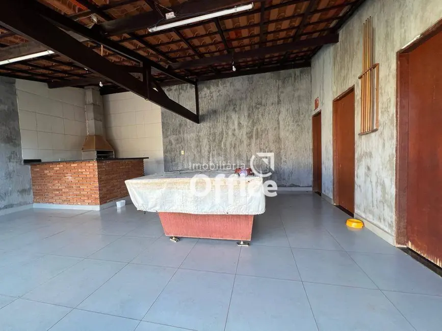 Foto 5 de Casa com 3 quartos à venda, 300m2 em Parque Residencial das Flores, Anapolis - GO