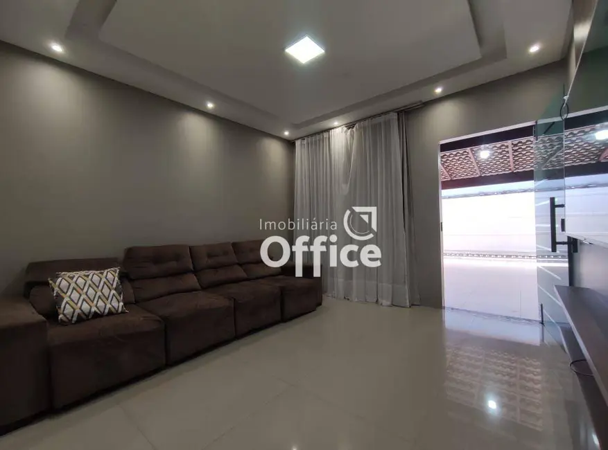 Casa com 3 quartos à venda, 300m2 em Residencial Morumbi, Anapolis - GO - imagem 7 Foto 7 de Casa com 3 quartos à venda, 300m2 em Residencial Morumbi, Anapolis - GO