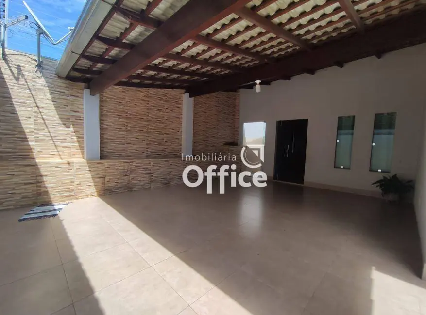 Casa com 3 quartos à venda, 300m2 em Residencial Morumbi, Anapolis - GO - imagem 3 Foto 3 de Casa com 3 quartos à venda, 300m2 em Residencial Morumbi, Anapolis - GO