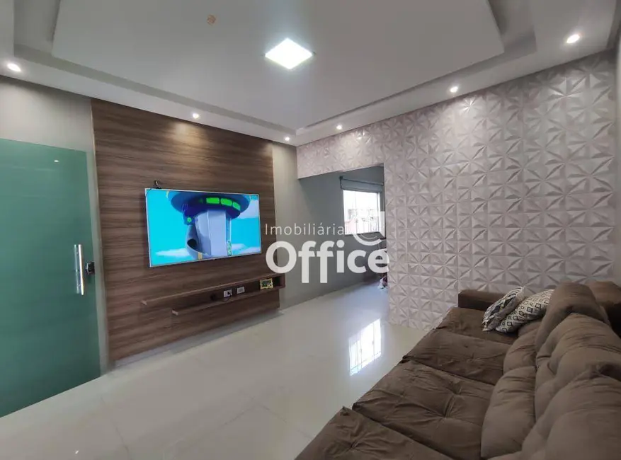 Casa com 3 quartos à venda, 300m2 em Residencial Morumbi, Anapolis - GO - imagem 6 Foto 6 de Casa com 3 quartos à venda, 300m2 em Residencial Morumbi, Anapolis - GO