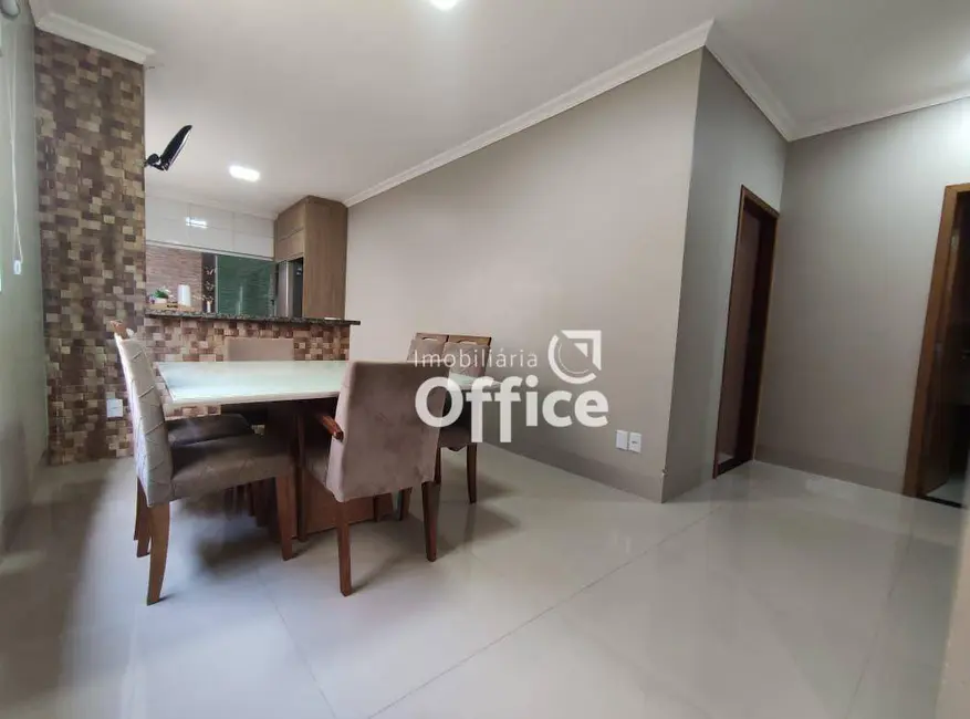 Casa com 3 quartos à venda, 300m2 em Residencial Morumbi, Anapolis - GO - imagem 8 Foto 8 de Casa com 3 quartos à venda, 300m2 em Residencial Morumbi, Anapolis - GO