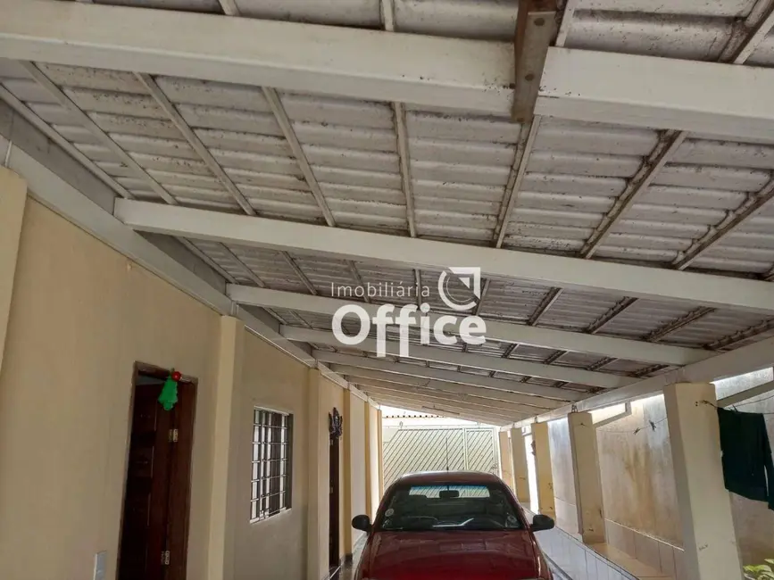 Foto 2 de Casa com 3 quartos à venda, 408m2 em Boa Vista, Anapolis - GO