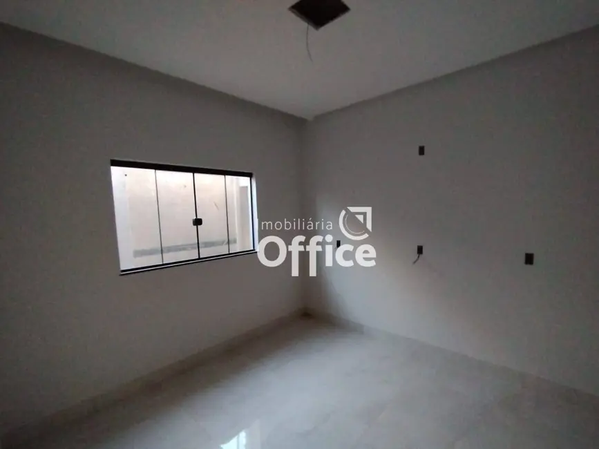 Casa com 3 quartos à venda, 215m2 em Residencial Tangará, Anapolis - GO - imagem 7 Foto 7 de Casa com 3 quartos à venda, 215m2 em Residencial Tangará, Anapolis - GO