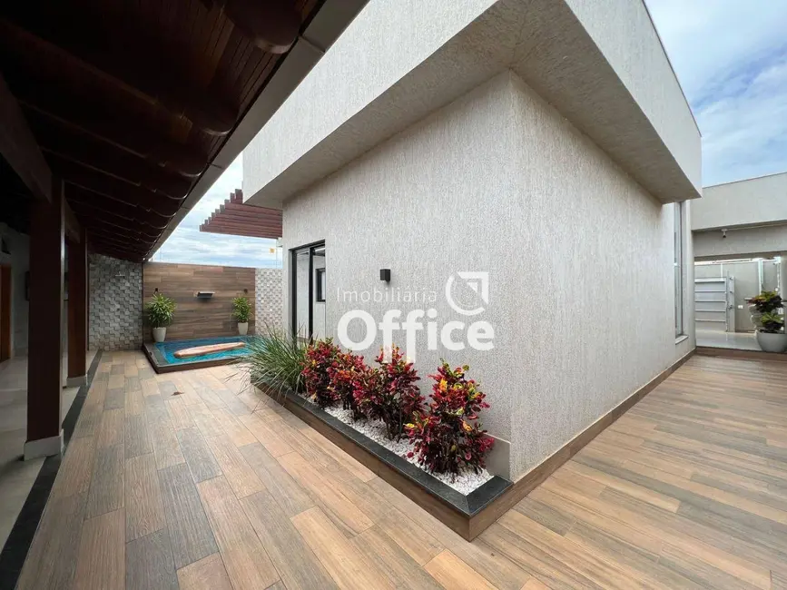 Foto 9 de Casa com 3 quartos à venda, 300m2 em Residencial Rio Jordão, Anapolis - GO
