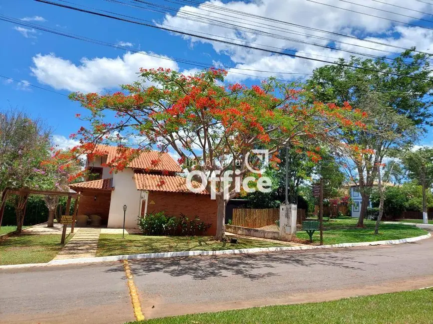 Foto 1 de Sobrado com 3 quartos à venda, 360m2 em Pirenopolis - GO