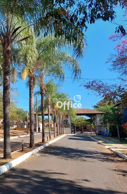 Foto 2 de Sobrado com 3 quartos à venda, 360m2 em Pirenopolis - GO