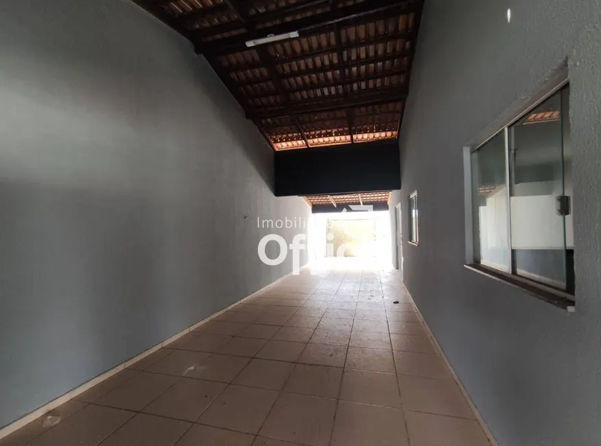Casa com 3 quartos à venda, 360m2 em Residencial Flamboyant, Anapolis - GO - imagem 2 Foto 2 de Casa com 3 quartos à venda, 360m2 em Residencial Flamboyant, Anapolis - GO