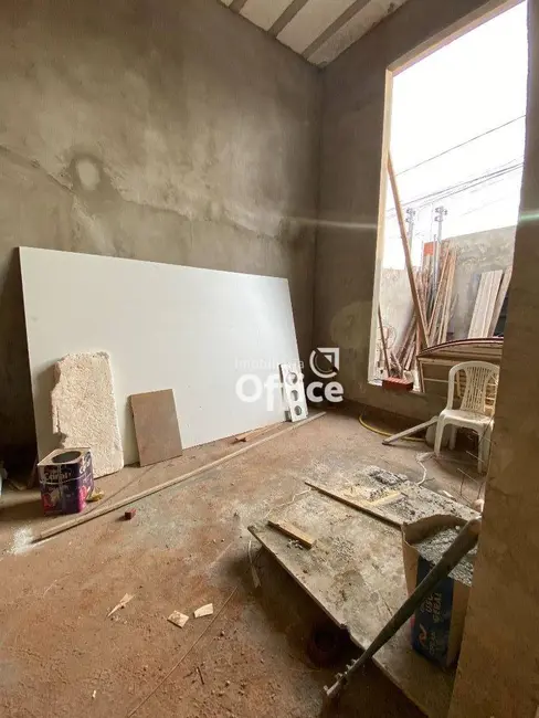 Casa com 3 quartos à venda, 180m2 em Santo André, Anapolis - GO - imagem 4 Foto 4 de Casa com 3 quartos à venda, 180m2 em Santo André, Anapolis - GO