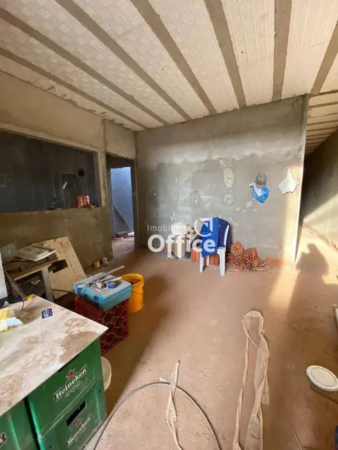 Casa com 3 quartos à venda, 180m2 em Santo André, Anapolis - GO - imagem 5 Foto 5 de Casa com 3 quartos à venda, 180m2 em Santo André, Anapolis - GO