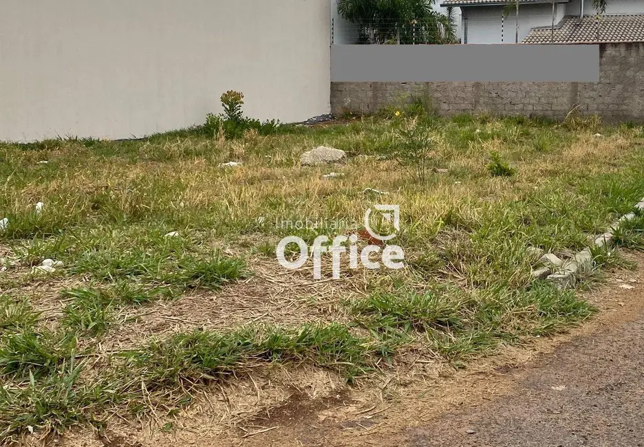 Foto 3 de Terreno / Lote à venda, 300m2 em Jibran El Hadj, Anapolis - GO