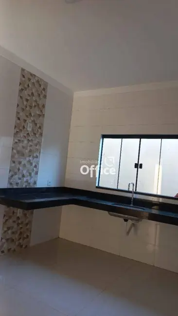 Casa com 3 quartos à venda, 200m2 em Residencial Aldeia dos Sonhos, Anapolis - GO - imagem 2 Foto 2 de Casa com 3 quartos à venda, 200m2 em Residencial Aldeia dos Sonhos, Anapolis - GO