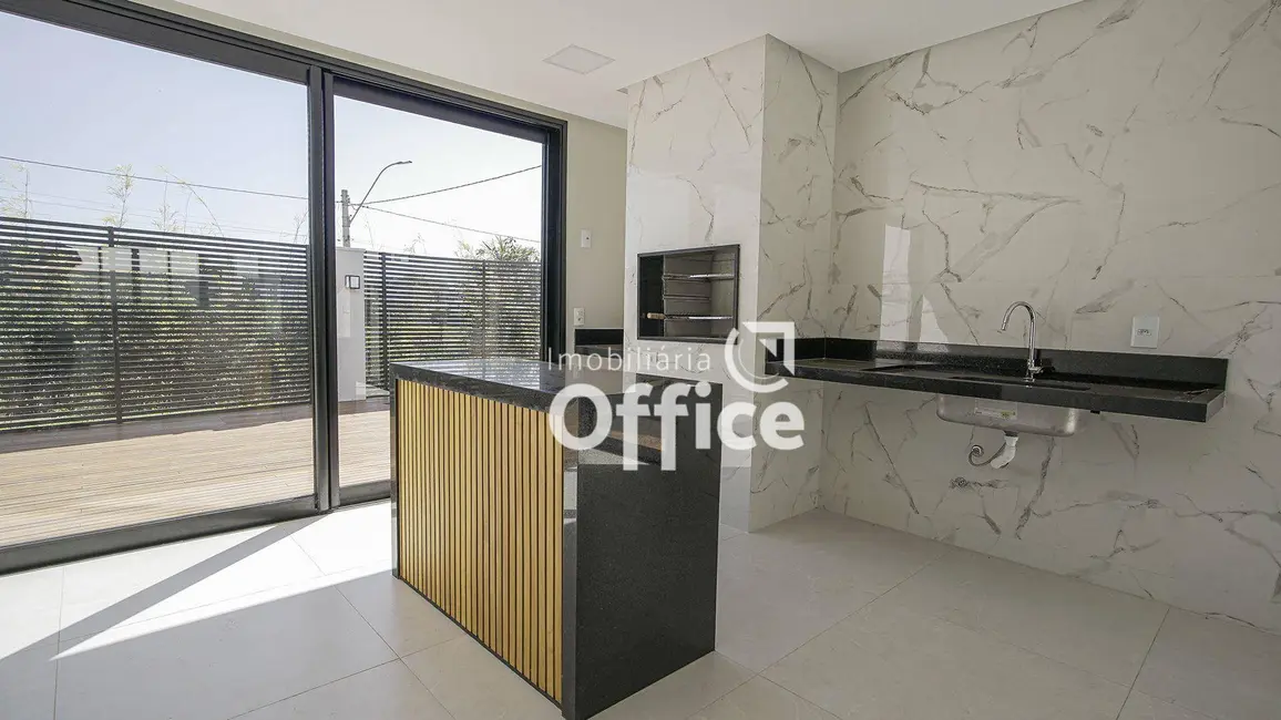 Foto 3 de Casa de Condomínio com 4 quartos à venda, 491m2 em Condomínio Residencial Grand Trianon, Anapolis - GO