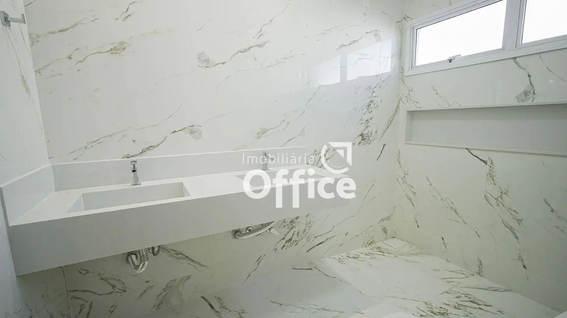 Foto 8 de Casa de Condomínio com 4 quartos à venda, 491m2 em Condomínio Residencial Grand Trianon, Anapolis - GO