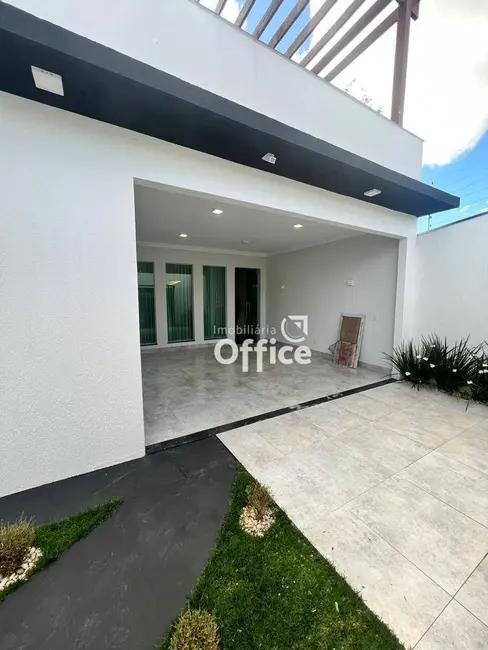Sobrado com 3 quartos à venda, 200m2 em Loteamento Residencial Verona, Anapolis - GO - imagem 3 Foto 3 de Sobrado com 3 quartos à venda, 200m2 em Loteamento Residencial Verona, Anapolis - GO