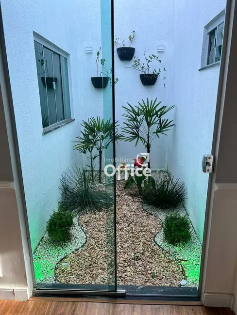 Sobrado com 3 quartos à venda, 200m2 em Loteamento Residencial Verona, Anapolis - GO - imagem 7 Foto 7 de Sobrado com 3 quartos à venda, 200m2 em Loteamento Residencial Verona, Anapolis - GO