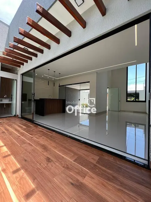 Foto 6 de Casa com 3 quartos à venda, 200m2 em Residencial Flor do Cerrado, Anapolis - GO