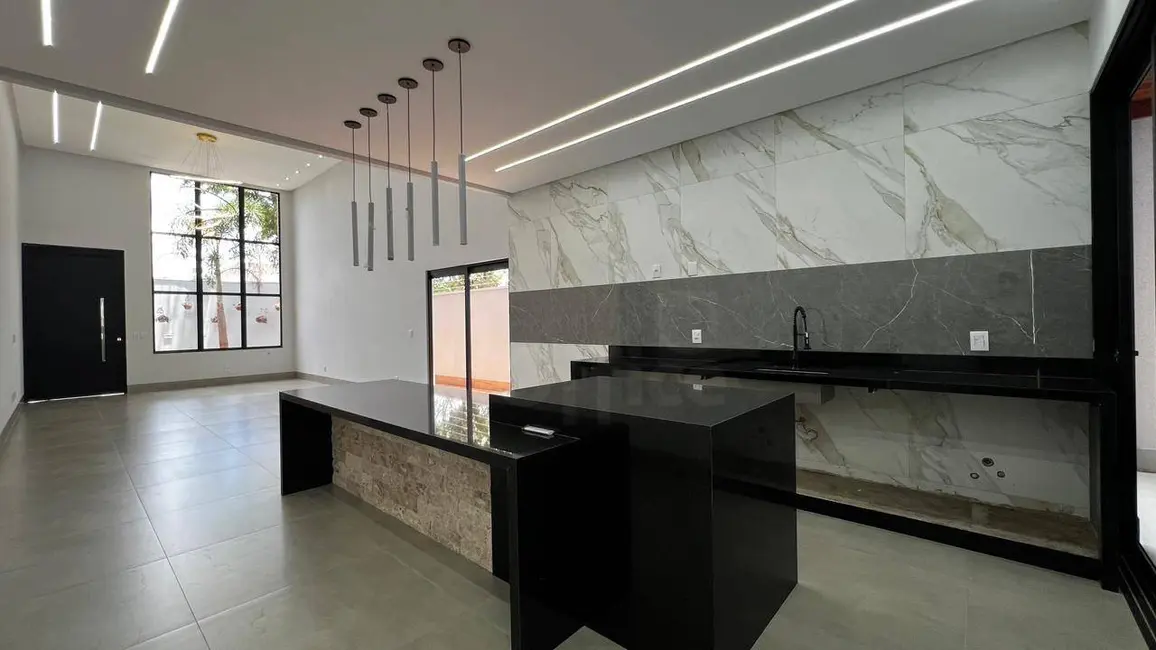 Foto 9 de Casa com 3 quartos à venda, 371m2 em Anápolis City, Anapolis - GO