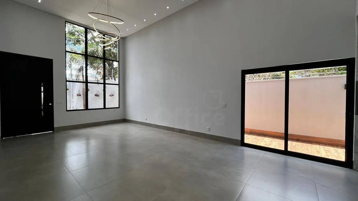 Foto 6 de Casa com 3 quartos à venda, 371m2 em Anápolis City, Anapolis - GO