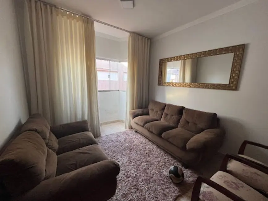 Casa com 4 quartos à venda, 300m2 em Residencial Flamboyant, Anapolis - GO - imagem 4 Foto 4 de Casa com 4 quartos à venda, 300m2 em Residencial Flamboyant, Anapolis - GO