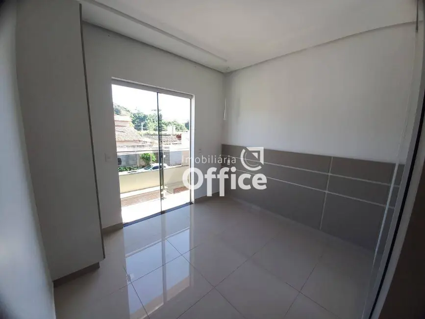 Foto 4 de Apartamento com 3 quartos para alugar, 80m2 em Vila Santa Maria de Nazareth, Anapolis - GO