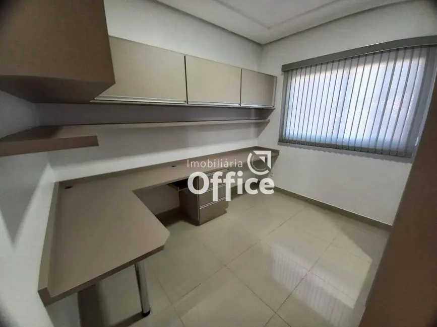 Foto 8 de Apartamento com 3 quartos para alugar, 80m2 em Vila Santa Maria de Nazareth, Anapolis - GO