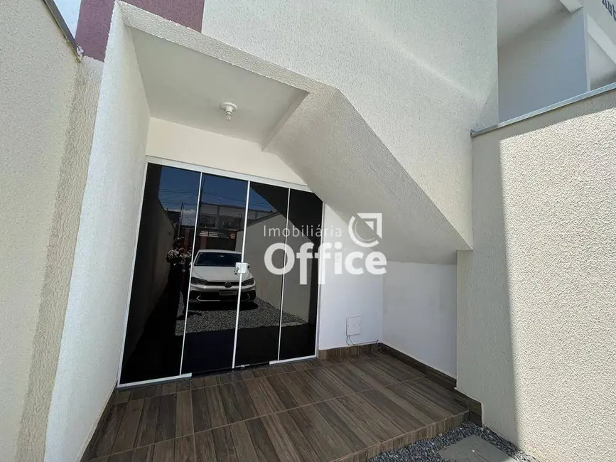 Foto 2 de Casa com 3 quartos à venda, 93m2 em Residencial Cerejeiras, Anapolis - GO