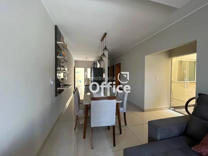 Foto 4 de Casa com 3 quartos à venda, 93m2 em Residencial Cerejeiras, Anapolis - GO