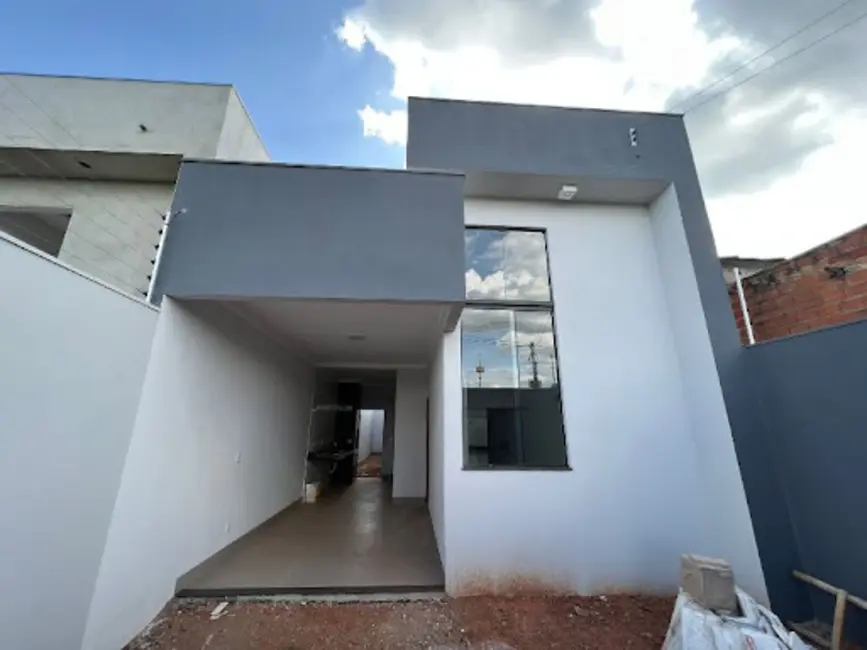 Foto 1 de Casa com 3 quartos à venda, 150m2 em Residencial Veneza, Anapolis - GO