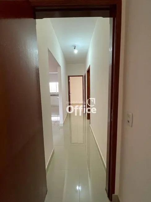 Foto 9 de Casa com 3 quartos à venda, 201m2 em Calixtolândia, Anapolis - GO