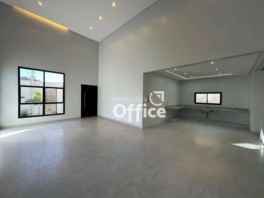 Foto 8 de Casa com 3 quartos à venda, 503m2 em Anápolis City, Anapolis - GO