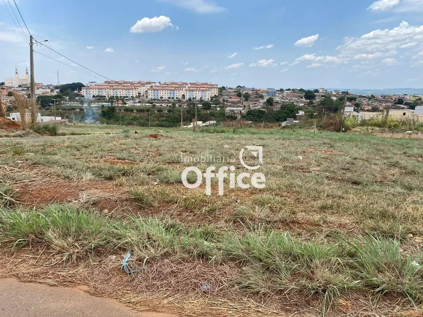 Foto 3 de Terreno / Lote à venda, 300m2 em Setor Sul Jamil Miguel, Anapolis - GO