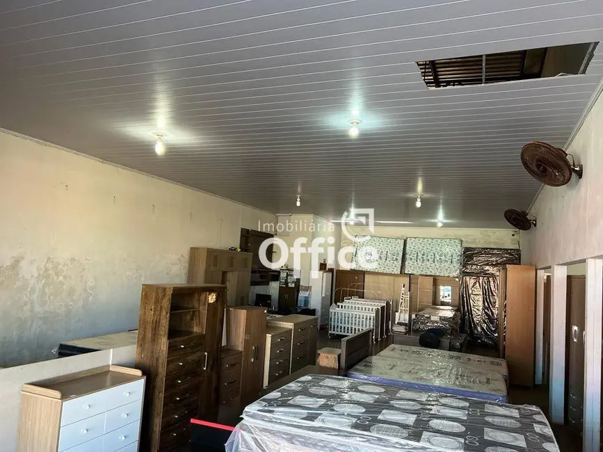 Armazém / Galpão para alugar, 352m2 em Parque Residencial das Flores, Anapolis - GO - imagem 7 Foto 7 de Armazém / Galpão para alugar, 352m2 em Parque Residencial das Flores, Anapolis - GO