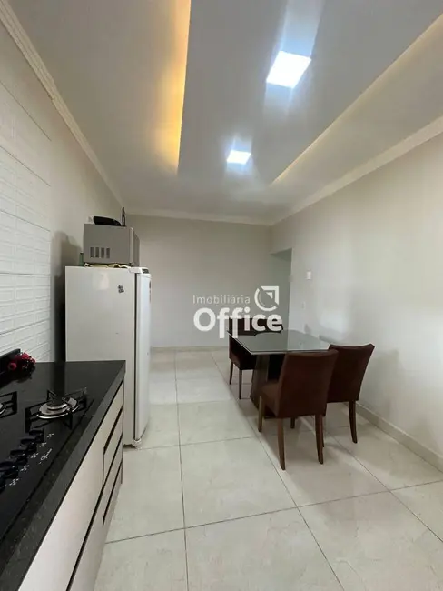 Foto 4 de Casa com 2 quartos à venda, 150m2 em Residencial Ildefonso Limírio, Anapolis - GO